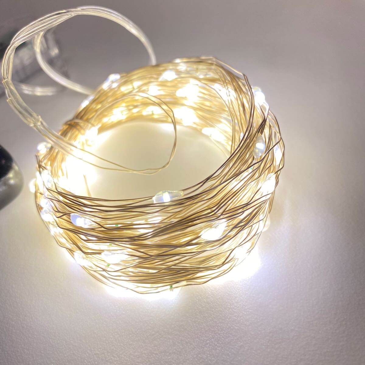 http://www.christmas-light-source.com/cdn/shop/collections/battery-operated-lights-collection.jpg?v=1668999597