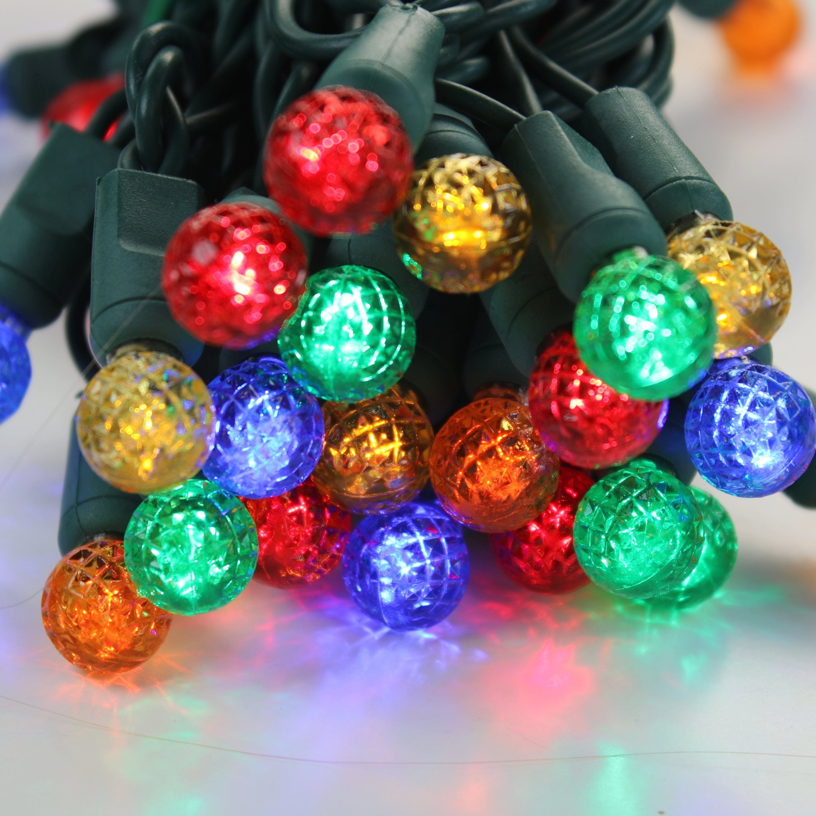 Outdoor Mini LED String Lights Battery Christmas Mini Lights Indoor 35 Count Decorative String Lights Plug in LED LED Ball Lamp String Red Fruit
